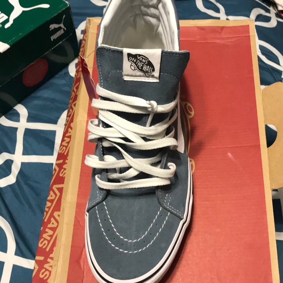 High-top vans - Picture 3 of 7